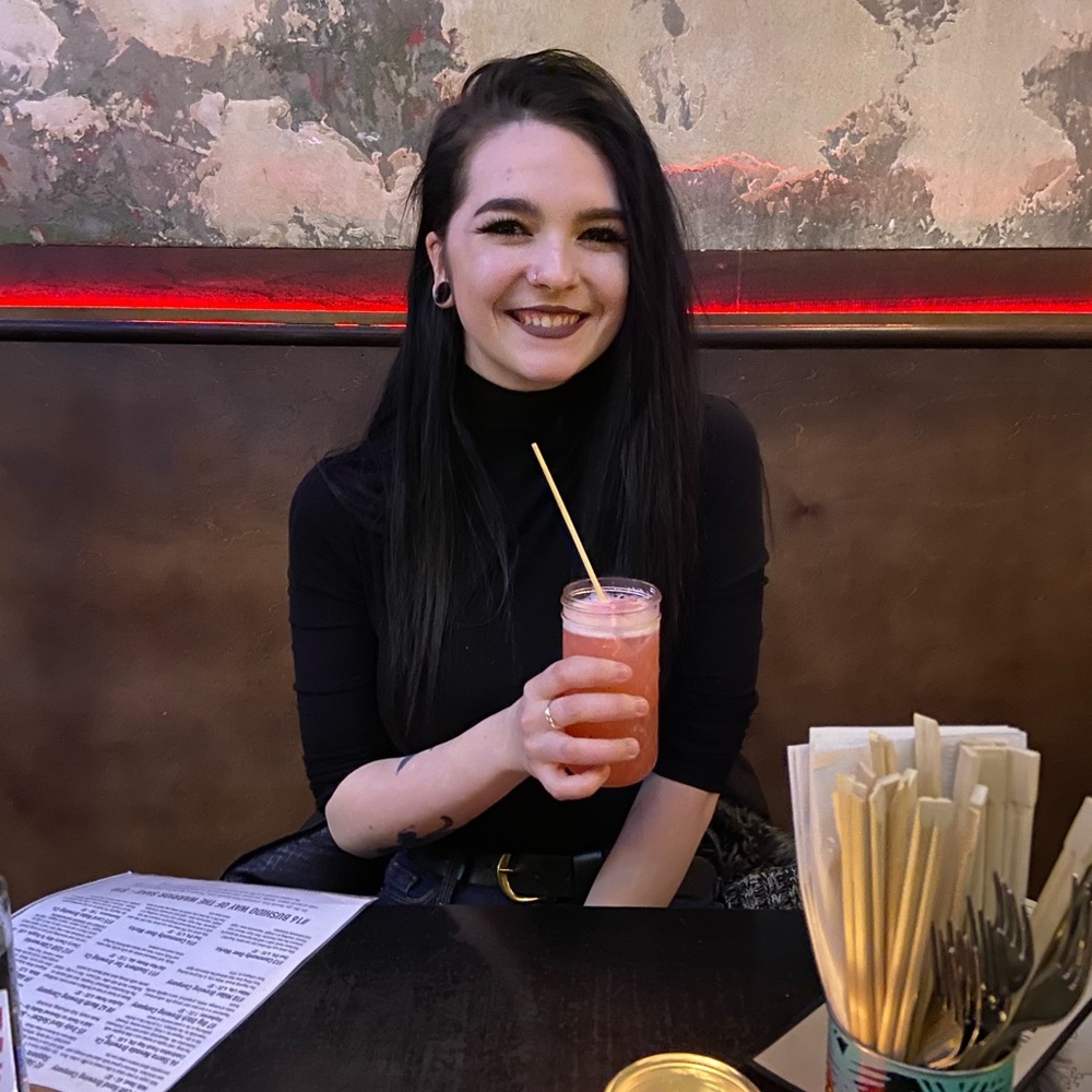 Meet your Posher, Juliana